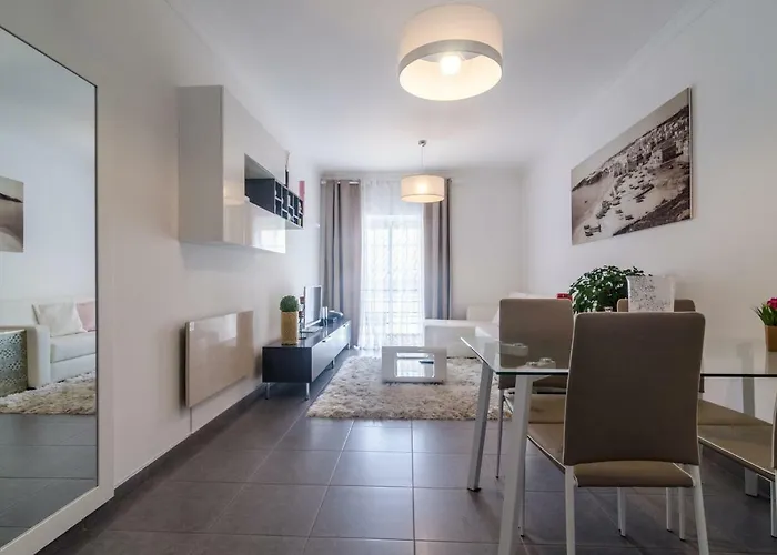 Oldtown 330ft Parking Ac Wifi Albufeira