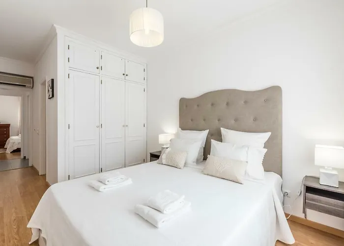 Apartment Oldtown 330ft Parking Ac Wifi *